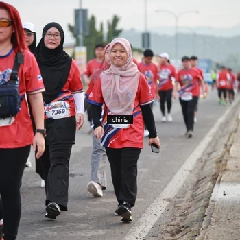 Runner Photo 6037908