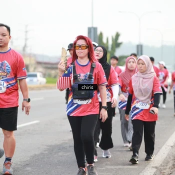 Runner Photo 6037910