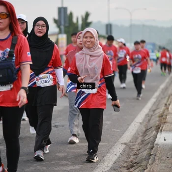 Runner Photo 6037916