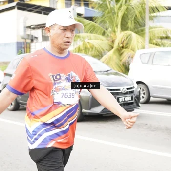 Runner Photo 6037930