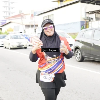 Runner Photo 6037944