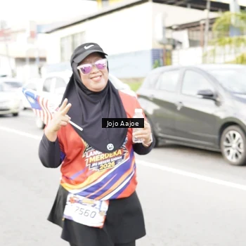 Runner Photo 6037949