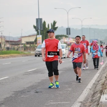 Runner Photo 6037963