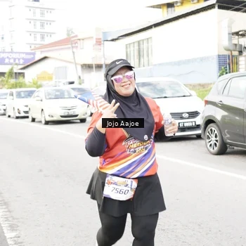 Runner Photo 6037966