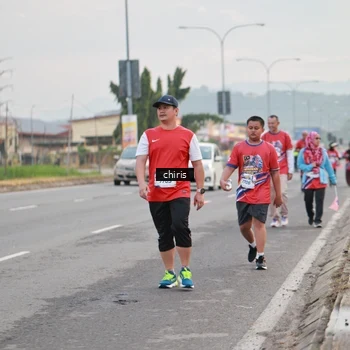 Runner Photo 6037968