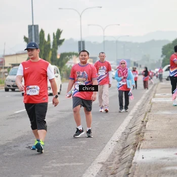 Runner Photo 6037974