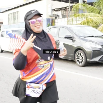 Runner Photo 6037990