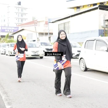 Runner Photo 6038043