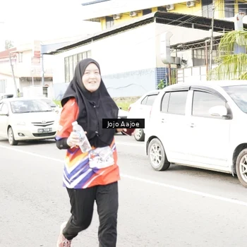 Runner Photo 6038067