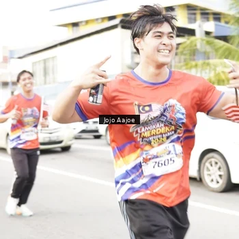 Runner Photo 6038077