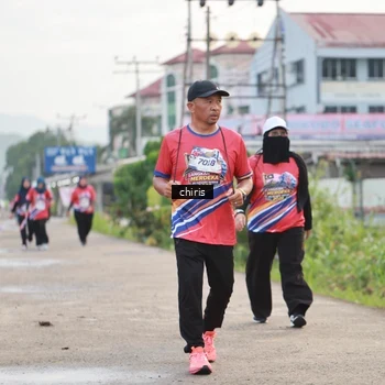 Runner Photo 6038124