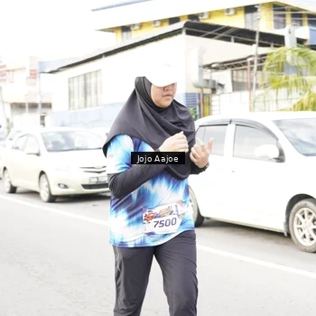Runner Photo 6038143
