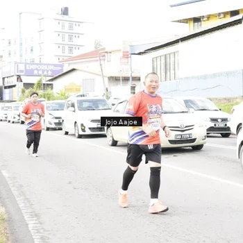 Runner Photo 6038256
