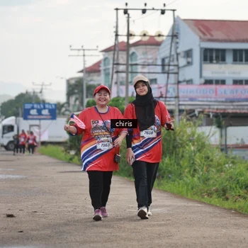 Runner Photo 6038259