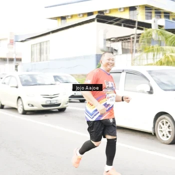 Runner Photo 6038275