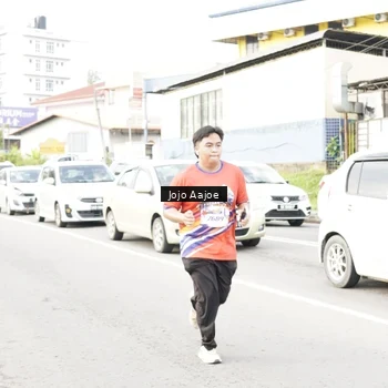 Runner Photo 6038287