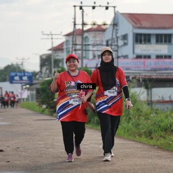 Runner Photo 6038315