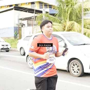 Runner Photo 6038345