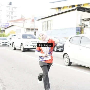 Runner Photo 6038346