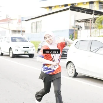 Runner Photo 6038353