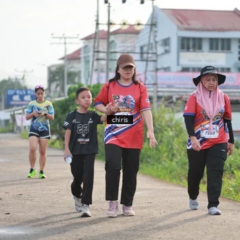 Runner Photo 6038393