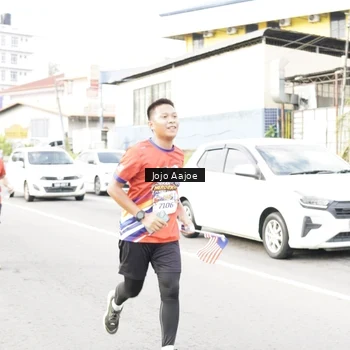 Runner Photo 6038444