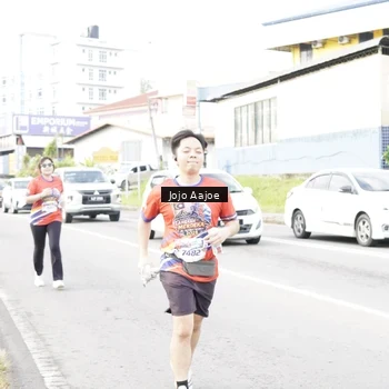 Runner Photo 6038448