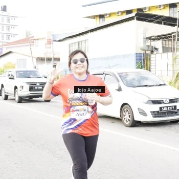 Runner Photo 6038471