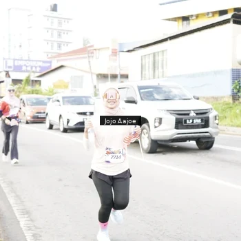 Runner Photo 6038480