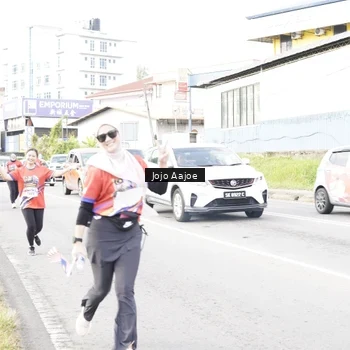 Runner Photo 6038501