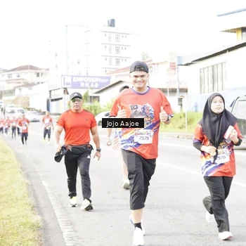 Runner Photo 6038588