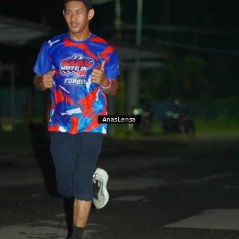 Runner Photo 6038615