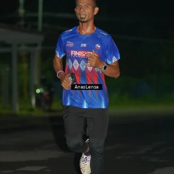 Runner Photo 6038636