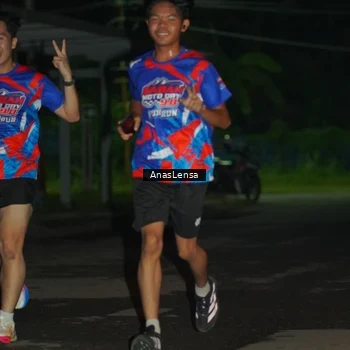 Runner Photo 6038638