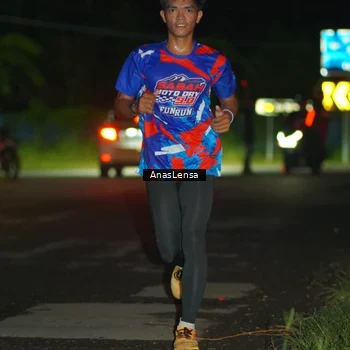 Runner Photo 6038661