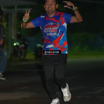 Runner Photo 6038662