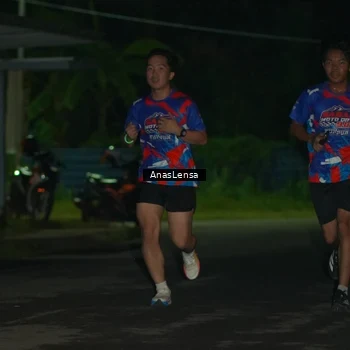 Runner Photo 6038666