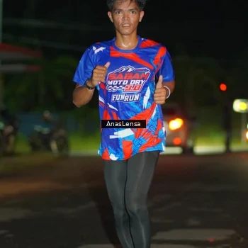 Runner Photo 6038672