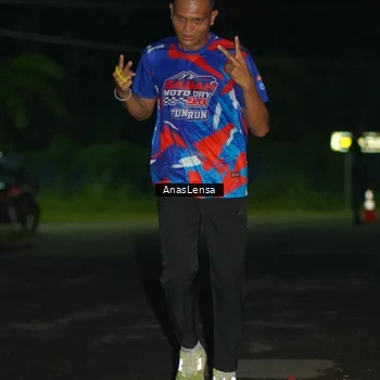 Runner Photo 6038676