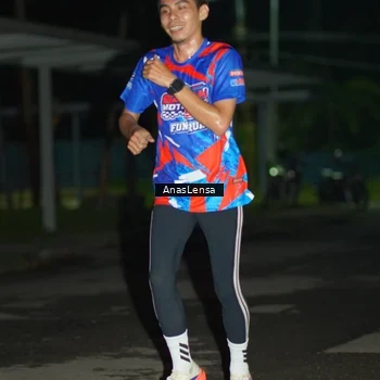Runner Photo 6038678