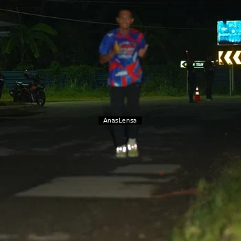 Runner Photo 6038681
