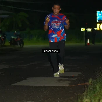 Runner Photo 6038689