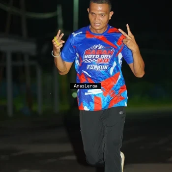 Runner Photo 6038691