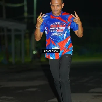 Runner Photo 6038695