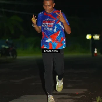 Runner Photo 6038698