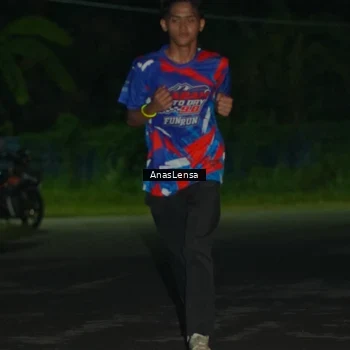 Runner Photo 6038704