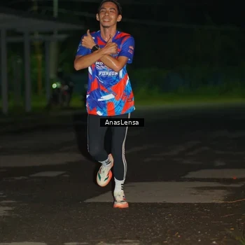Runner Photo 6038710