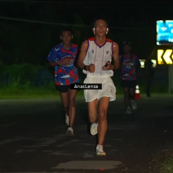 Runner Photo 6038723