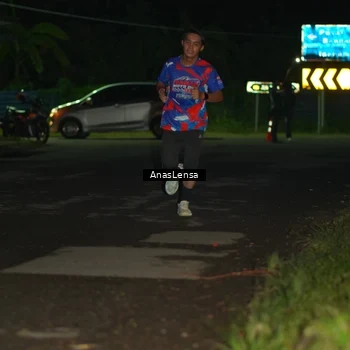 Runner Photo 6038727
