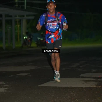 Runner Photo 6038728